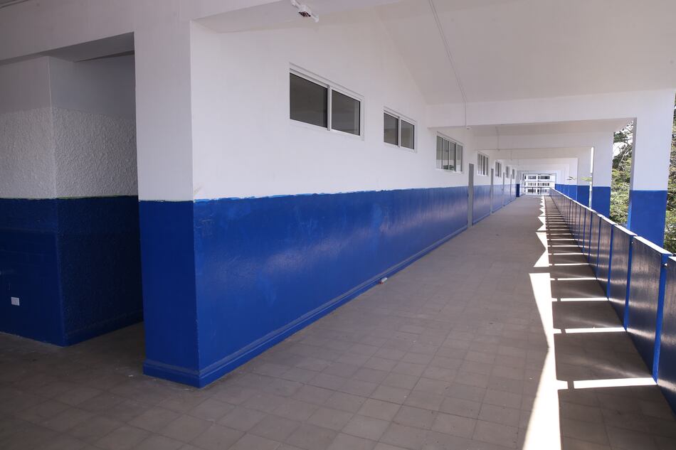 Meduca concluye la reparación de 352 aulas en 22 escuelas