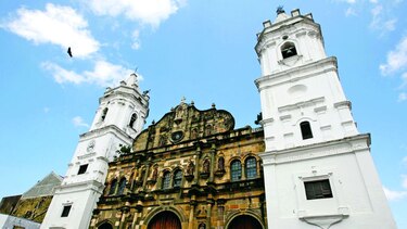 Por una Catedral digna