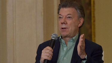 Santos a las FARC: Den fecha definitiva para el acuerdo de paz