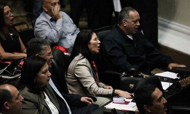 Asamblea juramenta a diputados impugnados de Amazonas