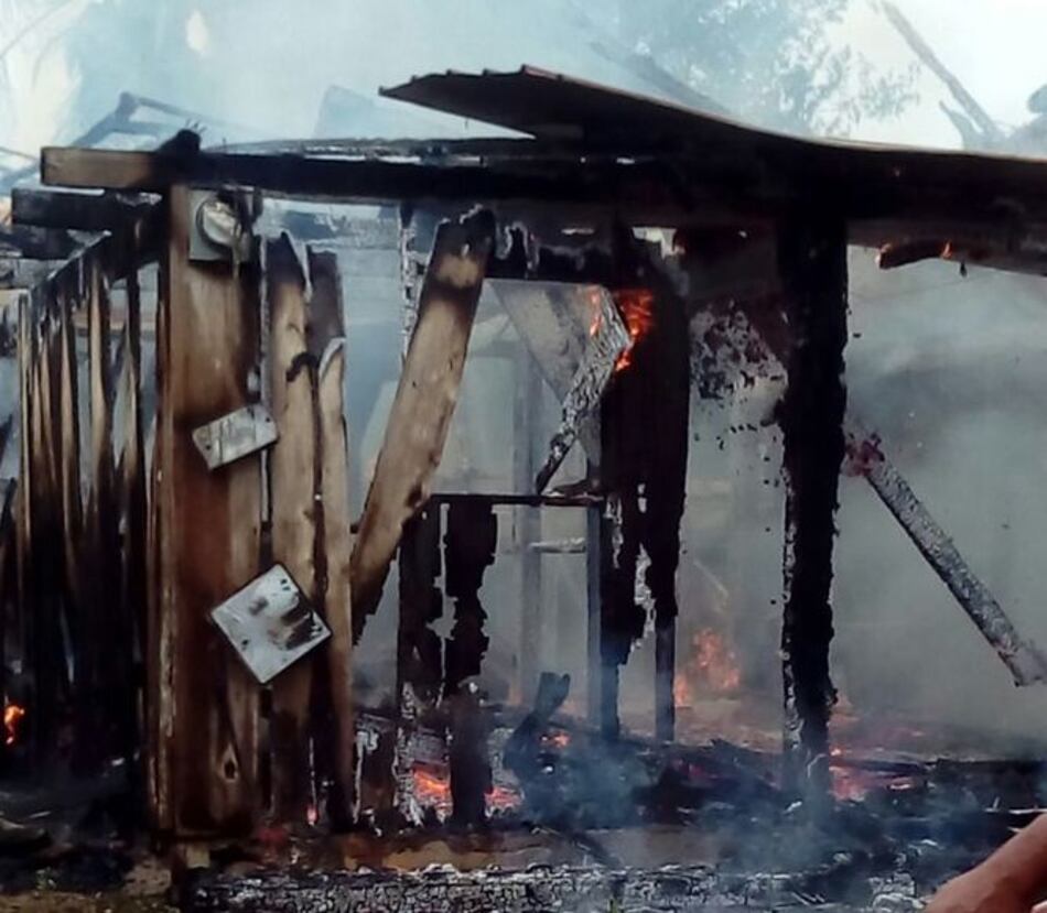 Incendio en zona comarcal de Bocas del Toro
