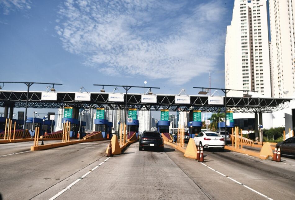 Fitch Ratings afirma la calificación de riesgo de ENA Master Trust