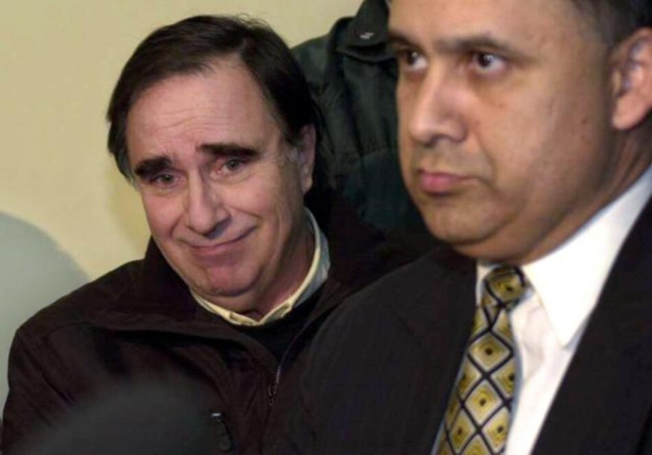 Procesarán a hijo de Pinochet por giro doloso de cheques