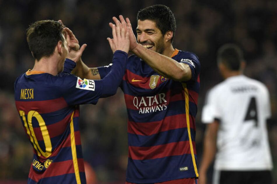 Barcelona sentencia su eliminatoria con exhibición de Suárez y Messi