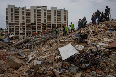 Suben a 2.954 los fallecidos y a 16,592 los heridos por los terremotos en Venezuela