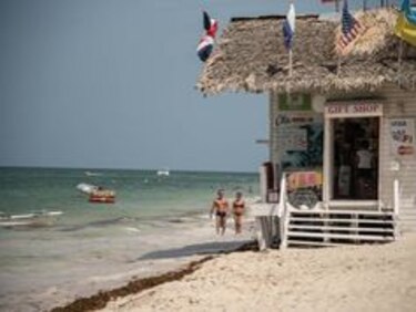 Punta Cana: paraíso turístico que sucumbe a la pérdida de playa y al afán hotelero