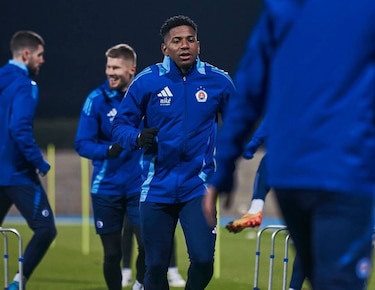 César Blackman vs. Rafael Leão: el principal duelo del Bratislava-Milan