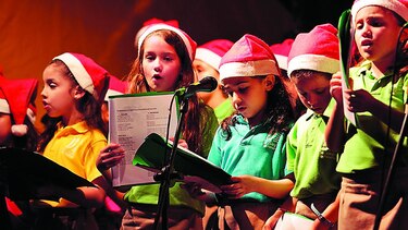 Noche de villancicos en la cinta costera