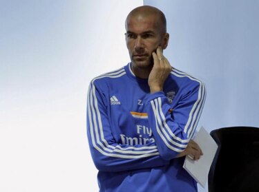 Fútbol: Anulada la sanción a Zidane; podrá continuar entrenando
