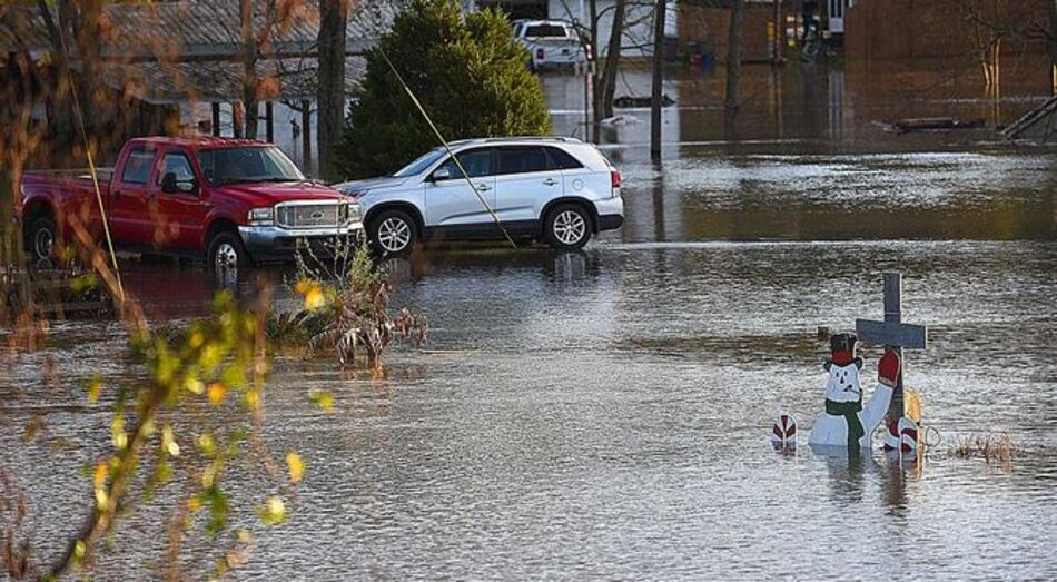 Suman 18 los muertos por tormentas en sureste de Estados Unidos