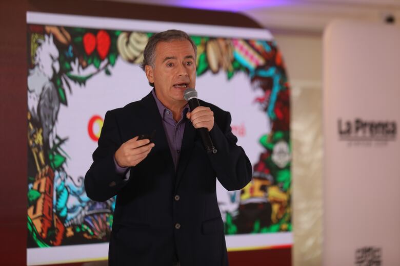 Tres reformas laborales buscan dar un giro al empleo juvenil en Panamá