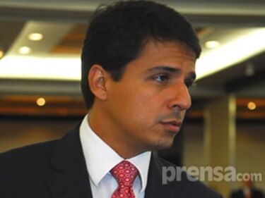 Suárez pide paciencia por las construcciones viales en 2011