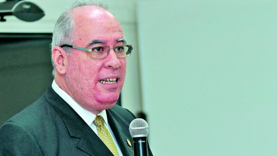 Ayú Prado promete publicar un 'inventario' de los casos seguidos a Martinelli