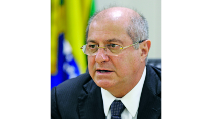 Juez brasileño libera a exministro