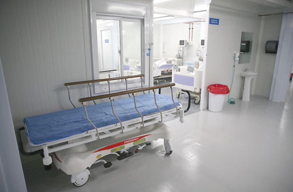 Unos 22 pacientes son atendidos en el hospital Panamá Solidario