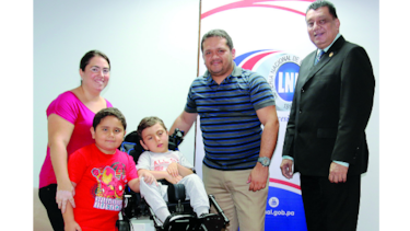 LNB entrega donación