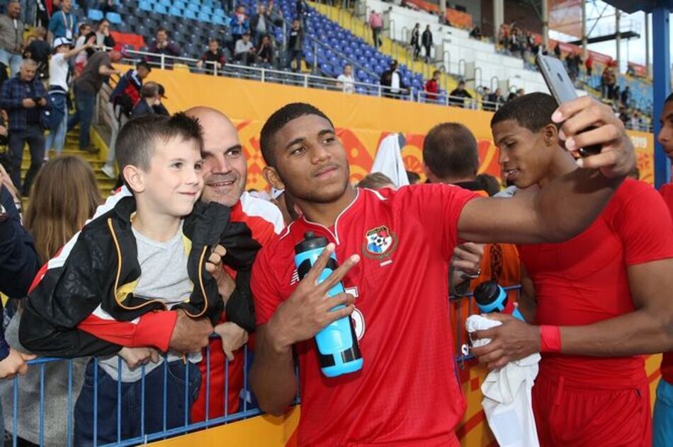 Jorge Dely: 'Ahora estamos en octavos y vamos a buscar seguir adelante'