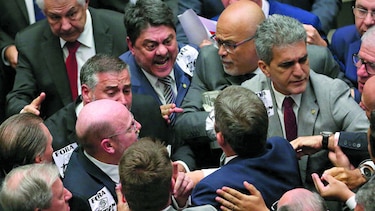 Los diputados salvan a Michel Temer