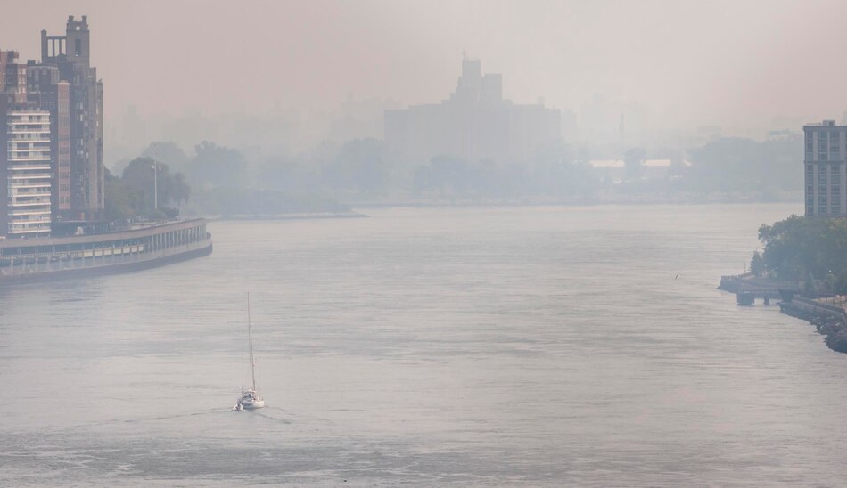 El humo de los incendios forestales mantiene la calidad del aire bajo mínimos en Canadá