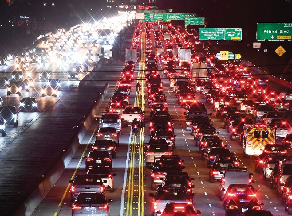 Estados Unidos camina en la cuerda floja por el petróleo