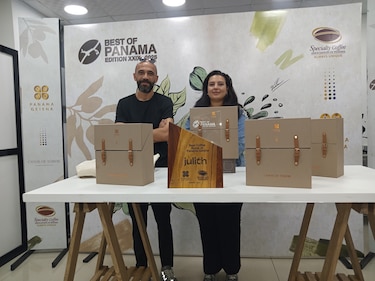 Compradores de Dubái visitan fincas en Chiriquí tras pagar precio récord por café geisha