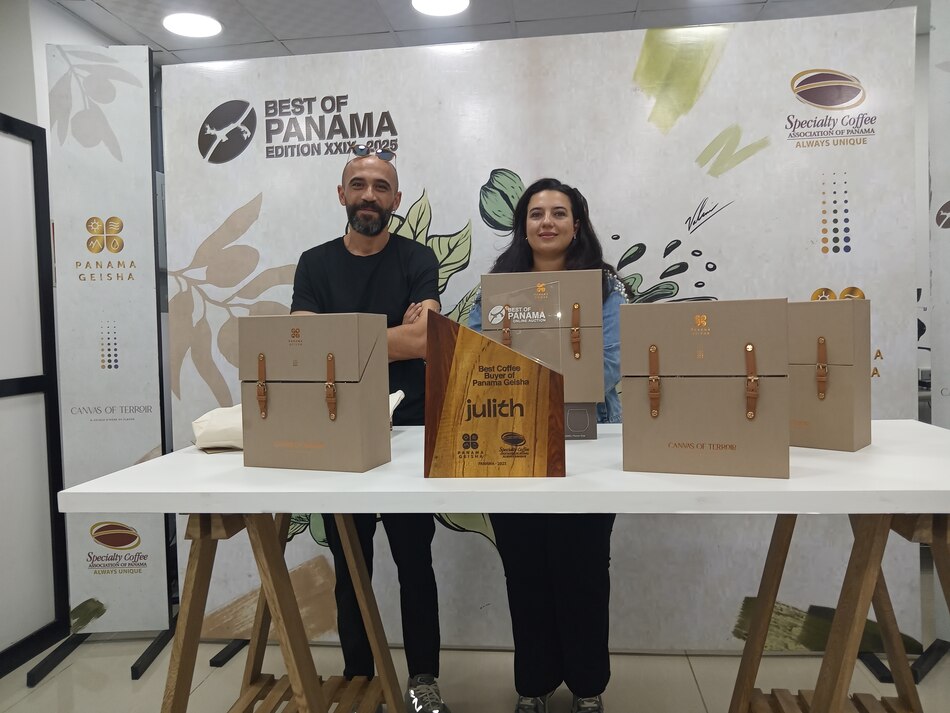 Compradores de Dubái visitan fincas en Chiriquí tras pagar precio récord por café geisha