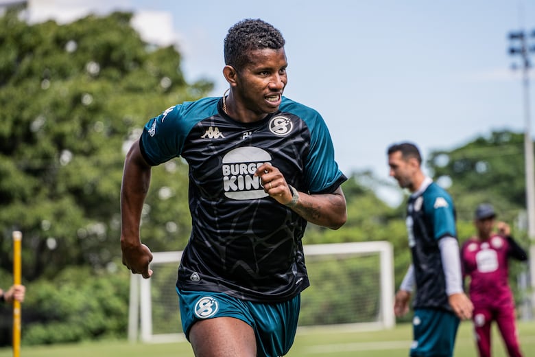 CAI y Saprissa se enfrentan en un duelo decisivo