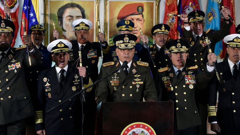 Qué se sabe del Cartel de los Soles, la organización designada como terrorista por Estados Unidos y acusada de tener su base en las Fuerzas Armadas de Venezuela