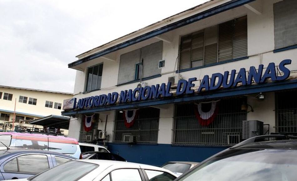 Aduanas realizará una venta directa de mercancía