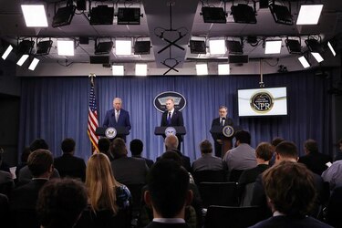 Estados Unidos quiere nuevas armas nucleares ante el avance de Rusia