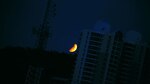 Noche con luna de ‘sangre’