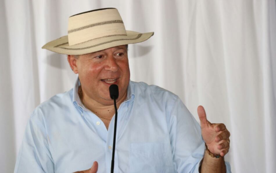 Varela: Tomar aumento anterior de 14% en sector de la construcción es una 'referencia interesante'