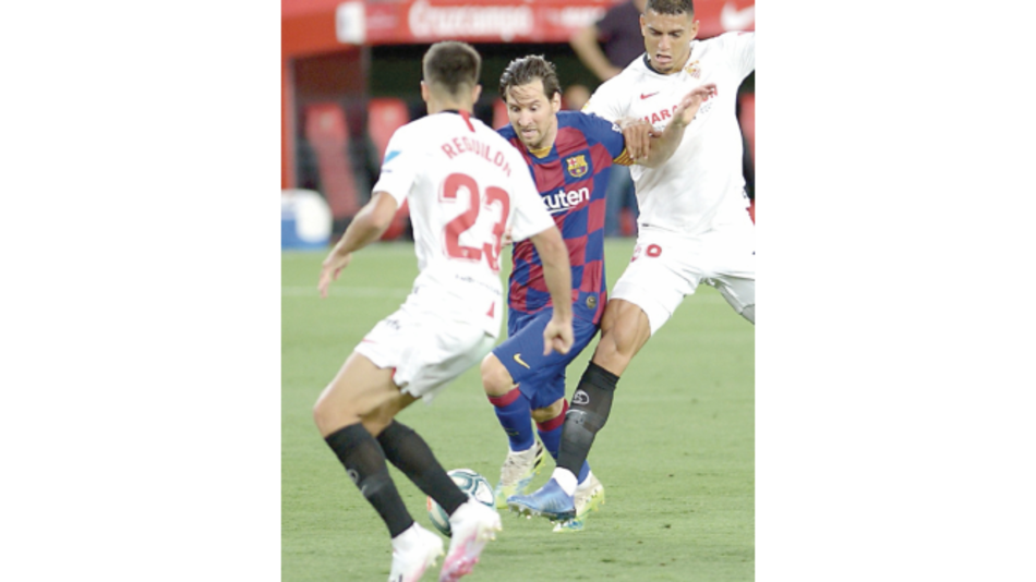 Barcelona y Sevilla empatan sin goles, se calienta la Liga