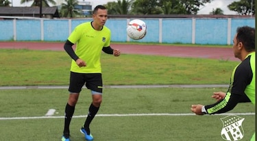 Blas Pérez se incorpora al Árabe Unido