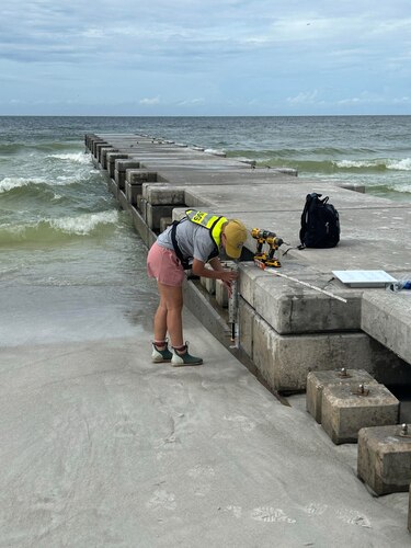 Huracán Helene se intensifica y roza la categoría 3 en su trayecto hacia Florida