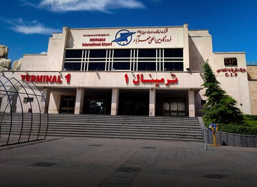 Israel ataca tres aeropuertos en Irán, entre ellos uno de Teherán