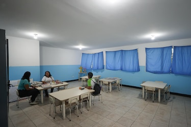 Poca asistencia de alumnos en comienzo de clases en región venezolana devastada por sismos