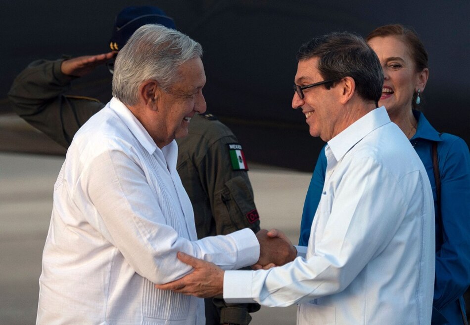 López Obrador llega a Cuba para hablar de emigración en medio de éxodo masivo