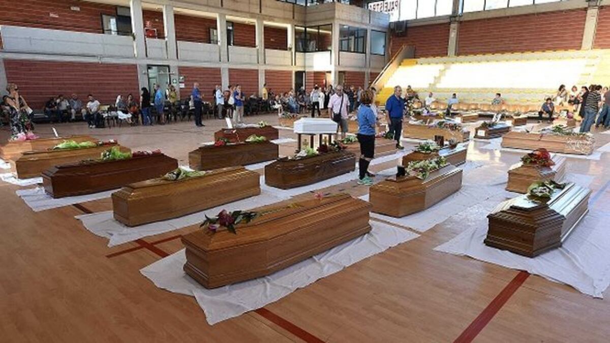 Italia comenzará este sábado a despedir a sus muertos