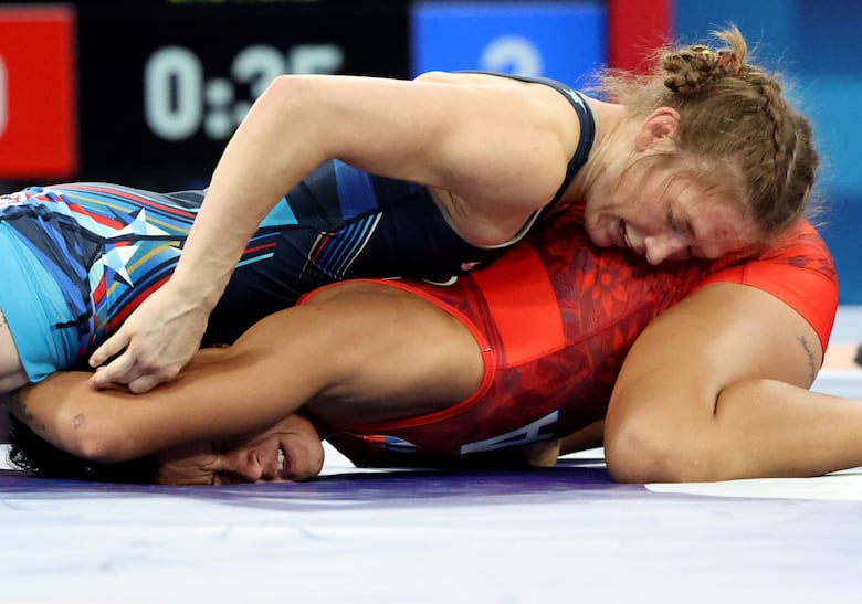 Yusneylis Guzmán López consigue una plata histórica para la lucha femenina cubana