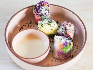 Un libro de recetas con ingredientes ignorados en nuestro campo panameño