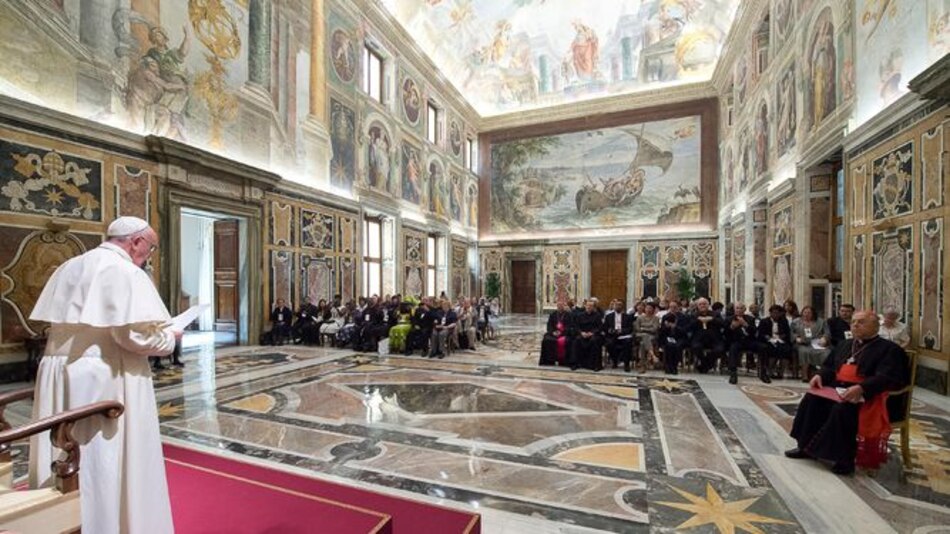 El Vaticano acoge a una familia de refugiados sirios