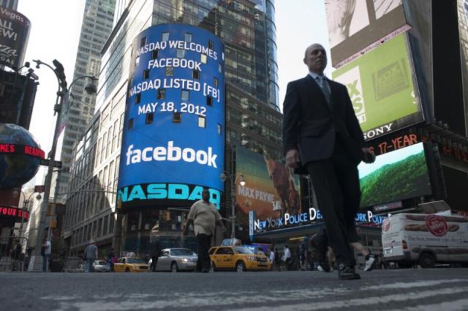 Facebook busca comprar tecnología publicitaria de Microsoft