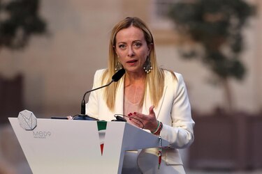 Meloni propone ‘cumbre inmediata’ sobre Ucrania tras el choque entre Trump y Zelenski