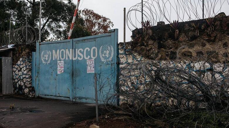 ‘Desapareció sin decir una palabra’: las mujeres explotadas, embarazadas y abandonadas por las fuerzas de paz de la ONU