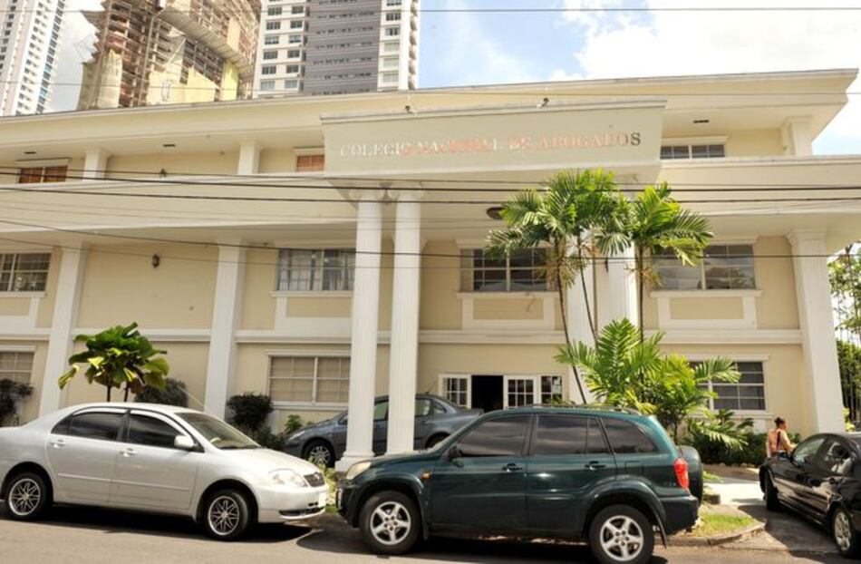 Colegio Nacional de Abogados pide al Presidente Varela vetar ley blindaje