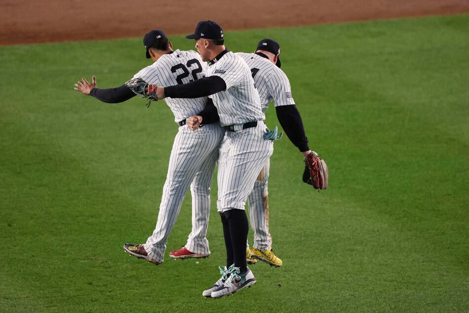 Anthony Volpe y Gleyber Torres mantienen con vida a los Yankees