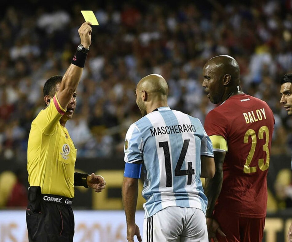 Mascherano le robó la calma a Panamá