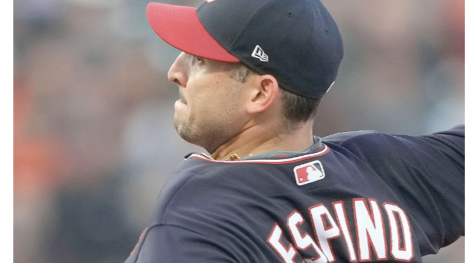 Paolo Espino espera seguir ayudando a los Nacionales