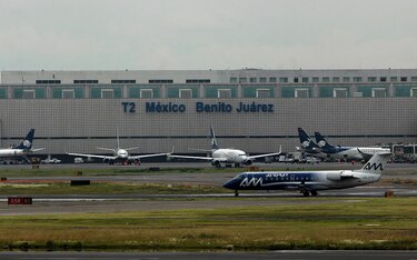 Claudia Sheinbaum afirma que no existe actividad militar de Estados Unidos en México